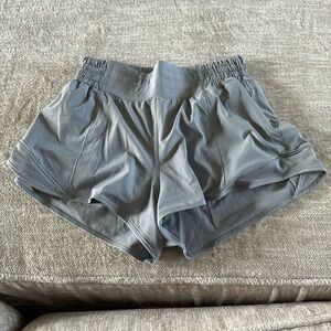 Lululemon Hotty Hot 2.5” HR
